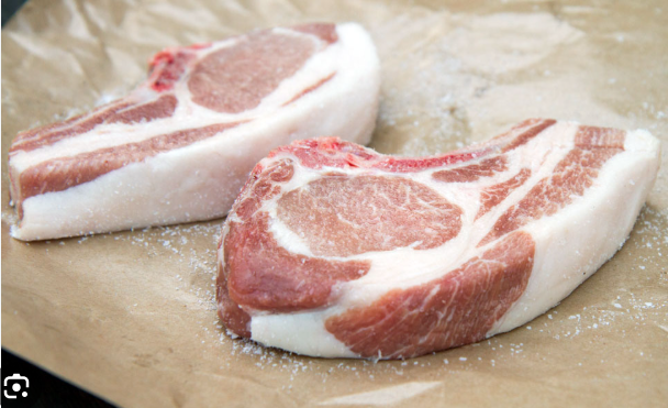 Pork Chops, small sized, 1 package